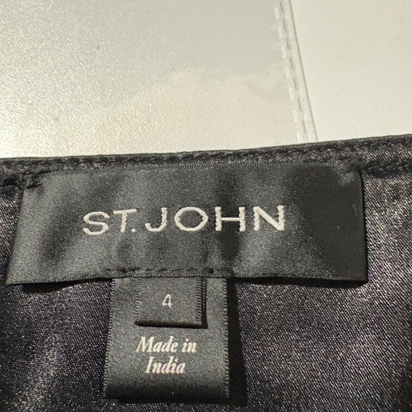 St. John 100% Leather Black Skirt Size 4 - Picture 3 of 4